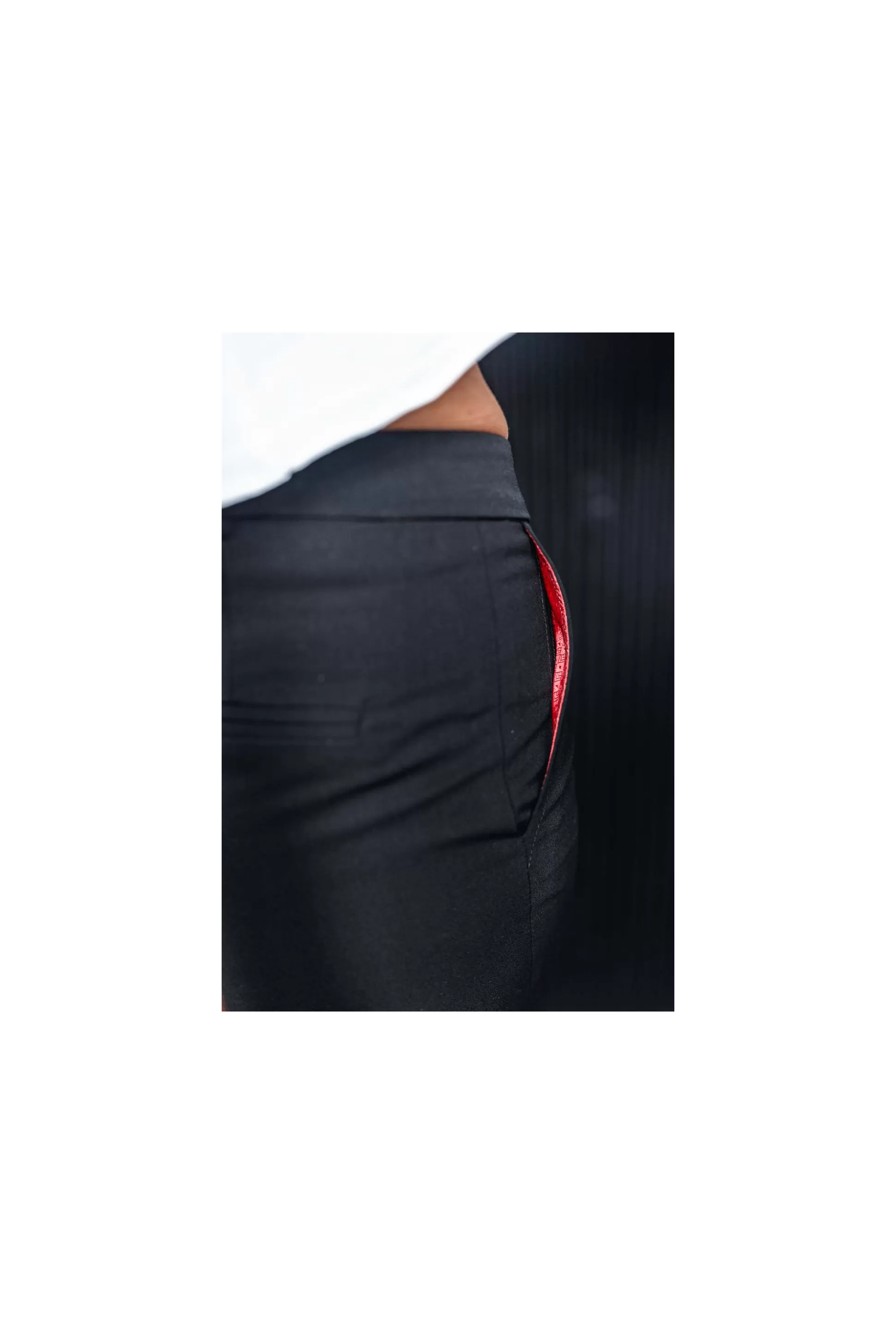 Shop Pantalon Amili Noir Pantalons / Shorts