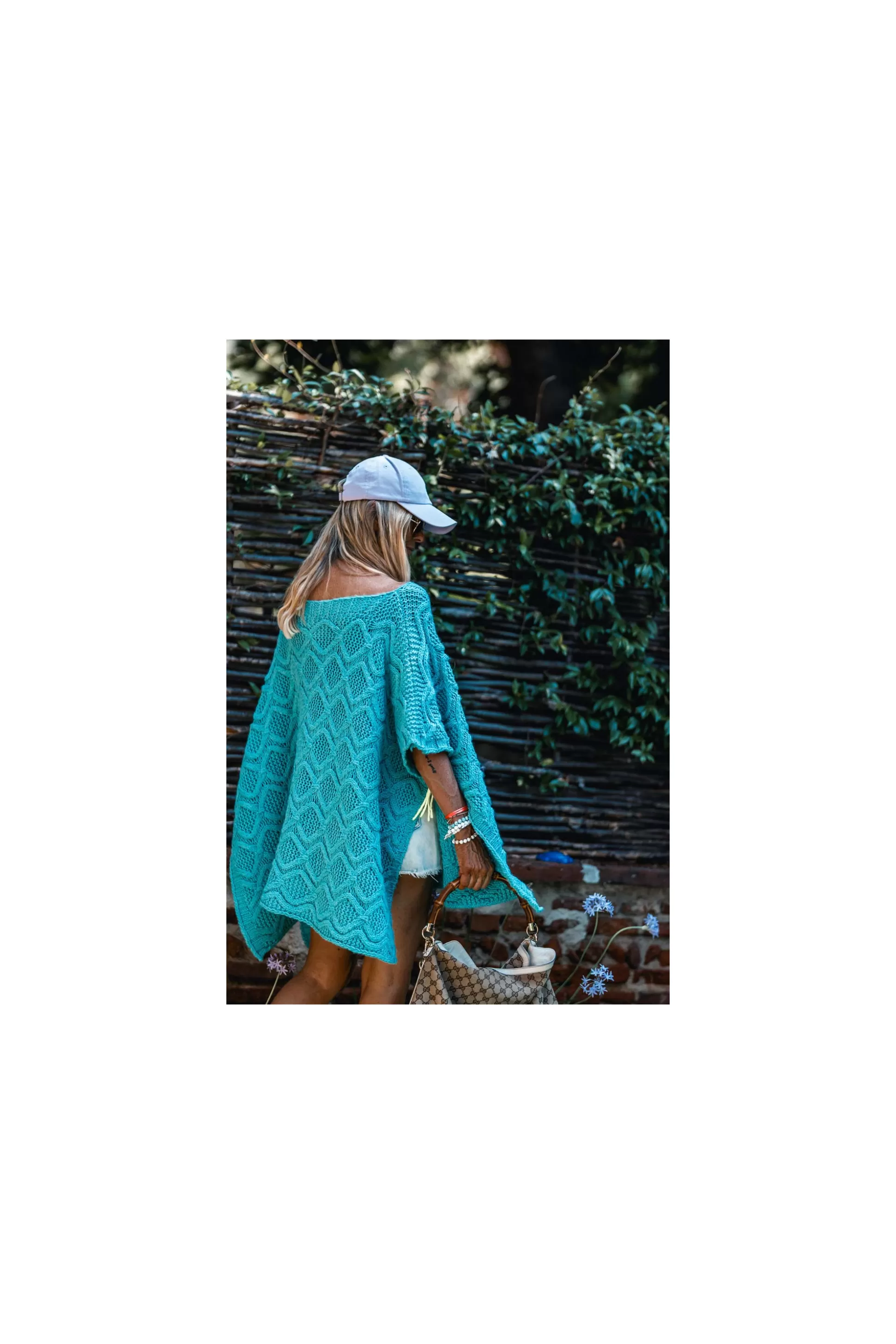 Hot Poncho Banditas Unk Turquoise Pulls / Gilets | Vestes / Manteaux