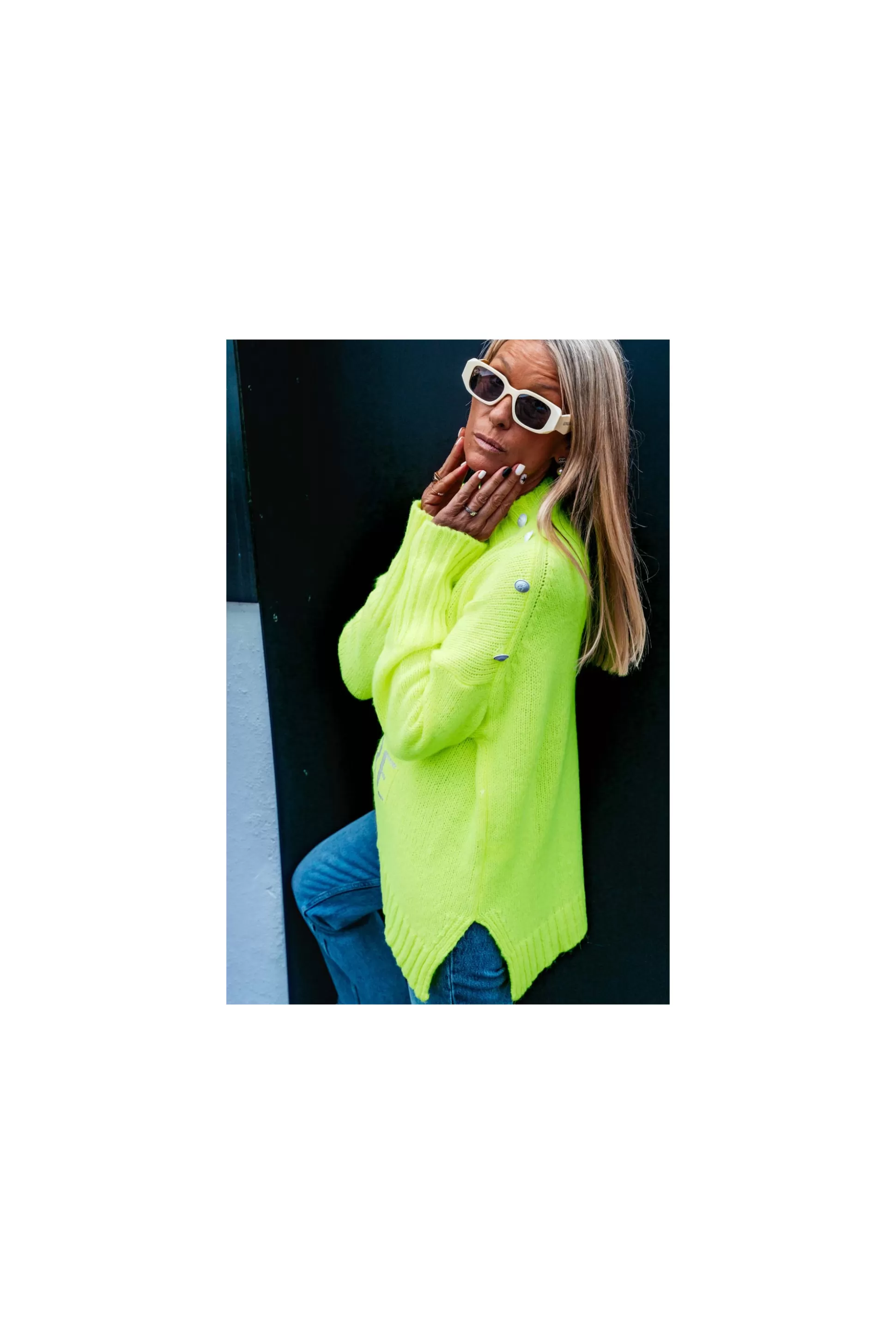 Flash Sale Pull Kiss Jaune Fluo Pulls / Gilets